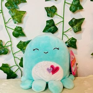 Squishmallow Olina